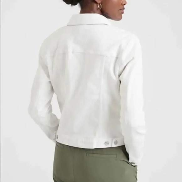Banana Republic factory White denim jacket - Picture 2 of 9
